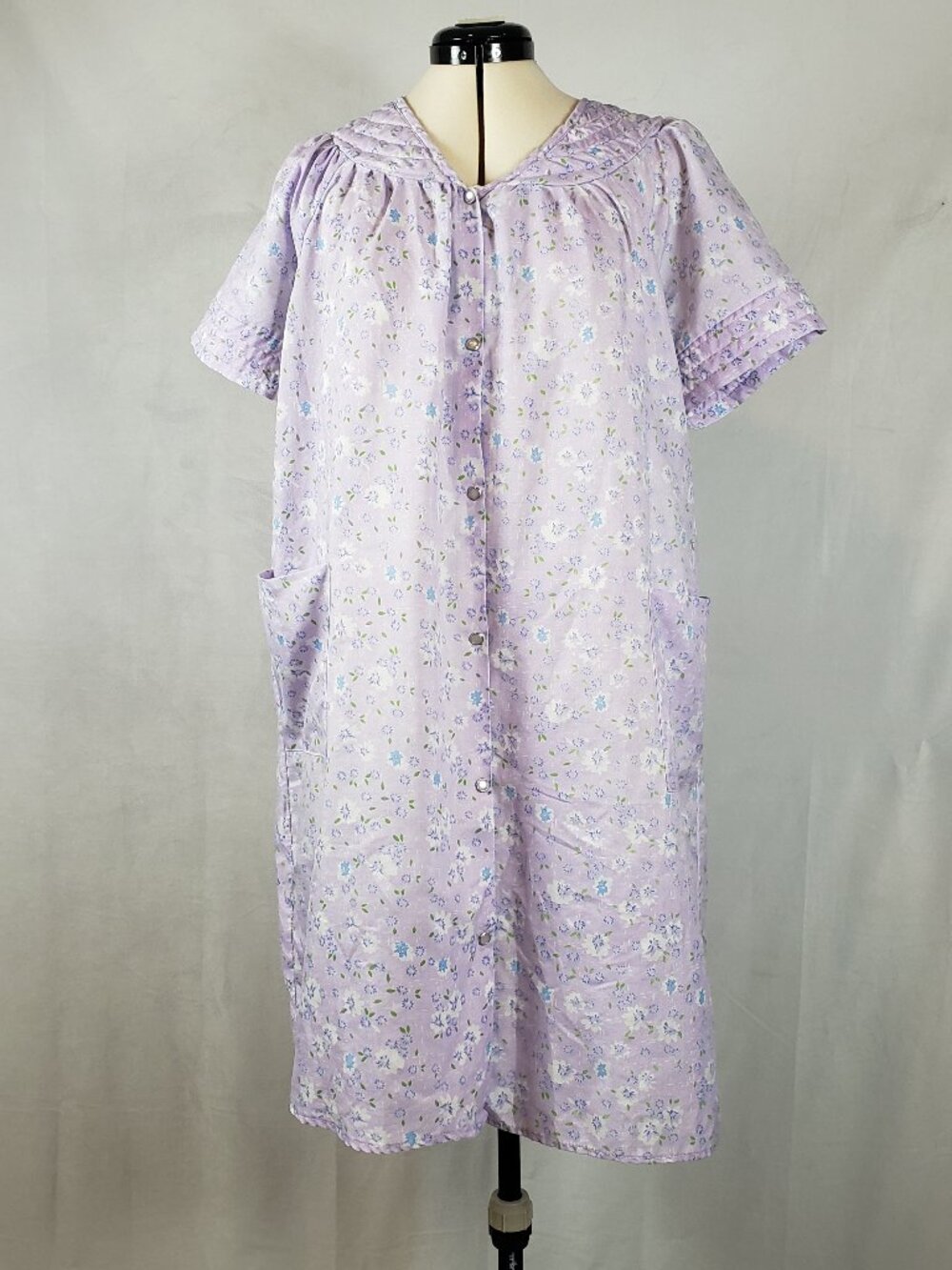 Casual Nights Retro Y2K Lavender Floral Pearl Snap Housecoat